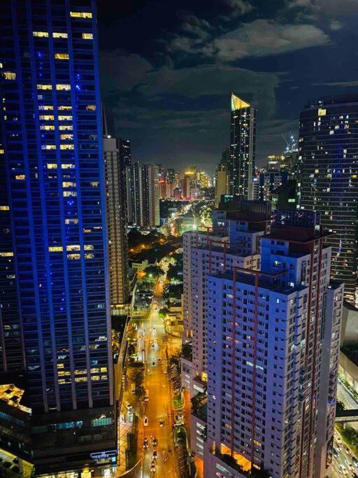 Air Residences Makati - Fully Furnished Condo With Skyline Views! Маніла Екстер'єр фото
