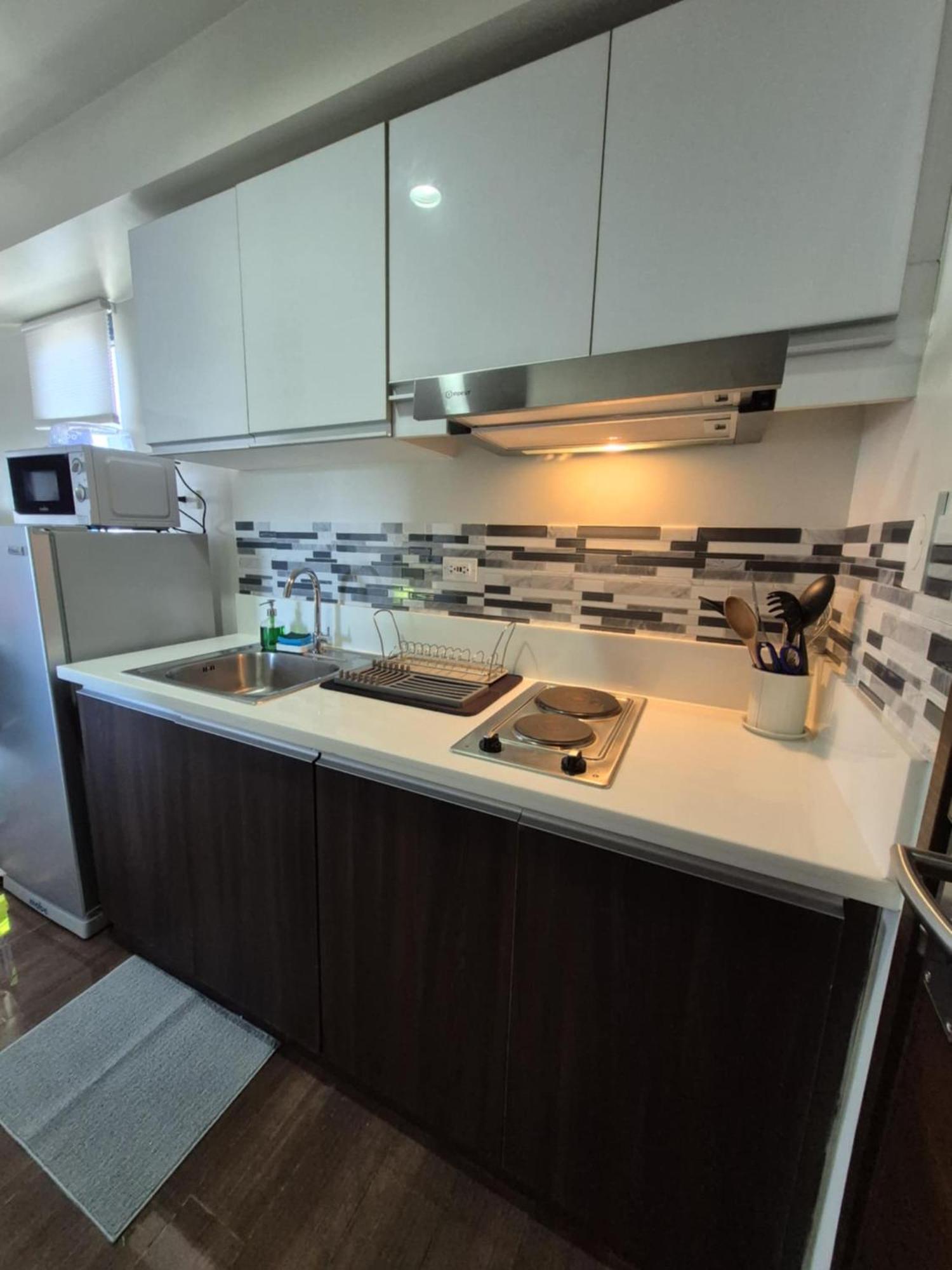 Air Residences Makati - Fully Furnished Condo With Skyline Views! Маніла Екстер'єр фото